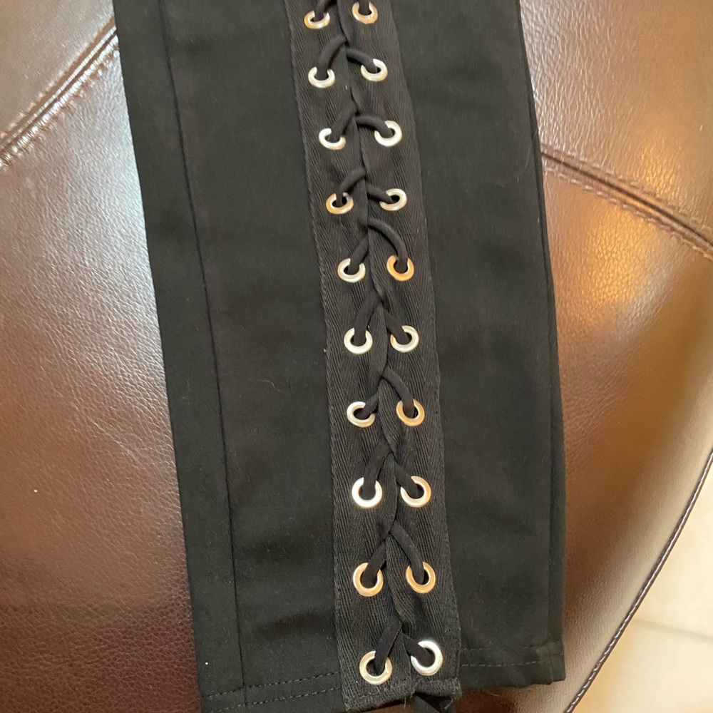 Lace up pants - Picture 5 of 6